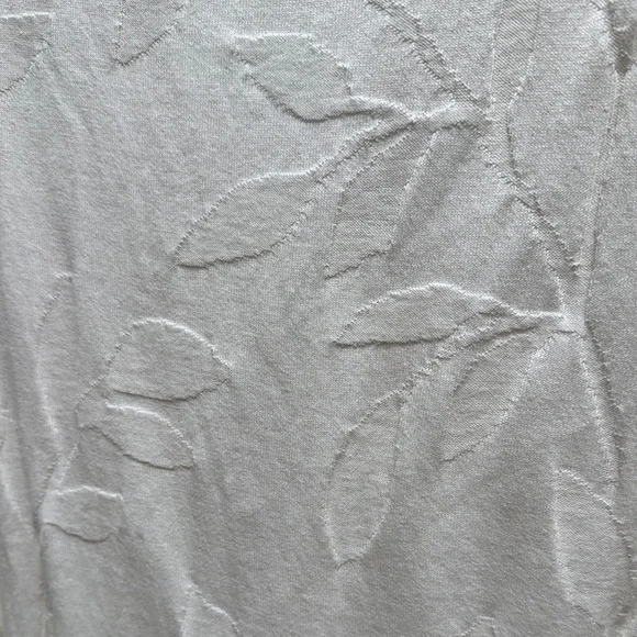 Zara Off-White Floral Knit Fabric Short Sleeved Button up Shirt - Picture 8 of 8